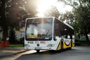 Autobusem z Trzebnicy: województwo remontuje pierwszą samorządową linię kolejową