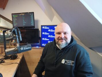 Jakie były relacje między wnukami a dziadkami w średniowieczu?