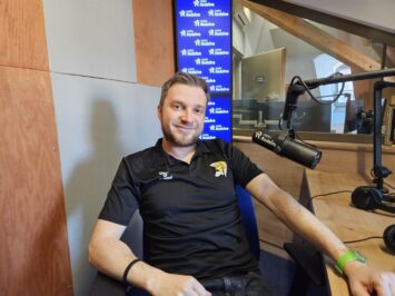 14:10 Treningi siatkówki dla seniorów i bal walentynkowy