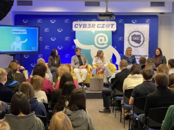 Z Widokiem na bezpieczny Internet – relacja z debaty w Domu Europy we Wrocławiu