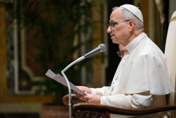 Modlitwa z Papieżem w kwietniu – za kapłanów w kryzysie