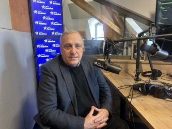 Senator Grzegorz Schetyna: Oddam głos na Monikę Wielichowską