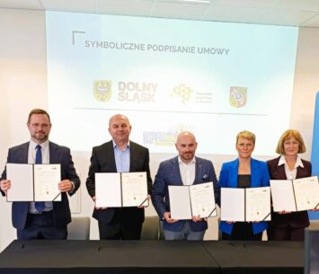 Ponad 8,5 mln zł na wsparcie młodych Dolnoślązaków