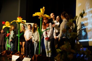 Poranek Żonkilowy w Oławie. Finał konkursu „Zasiej dobro, a wyrośnie nadzieja”