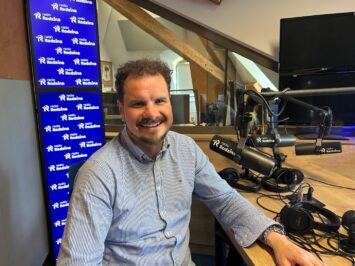 Wiceprezes Wrocławskich Inwestycji Bartosz Nowak o końcu prac na ul. Koszarowej