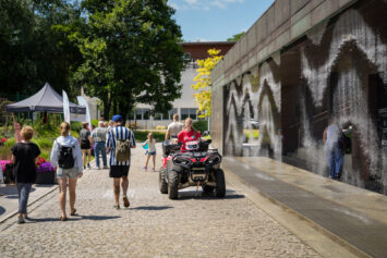 Bezpieczny start wakacji? Najlepiej w Hydropolis! Wrocławska atrakcja zaprasza na bezpłatny piknik