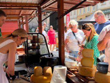 Pierwszy Festiwal Wina i Sera w Oleśnicy [relacja]