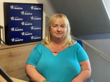 Kwiaty, które oszukują – pachną jak perfumy, czy udają inne owady