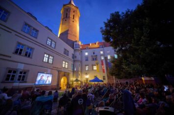 10:10 Kino na Zamku