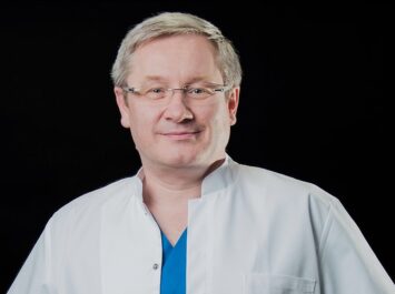 Ekspert torakochirurgii i onkologii dr Pawlak o operacji papieża Leona XIV